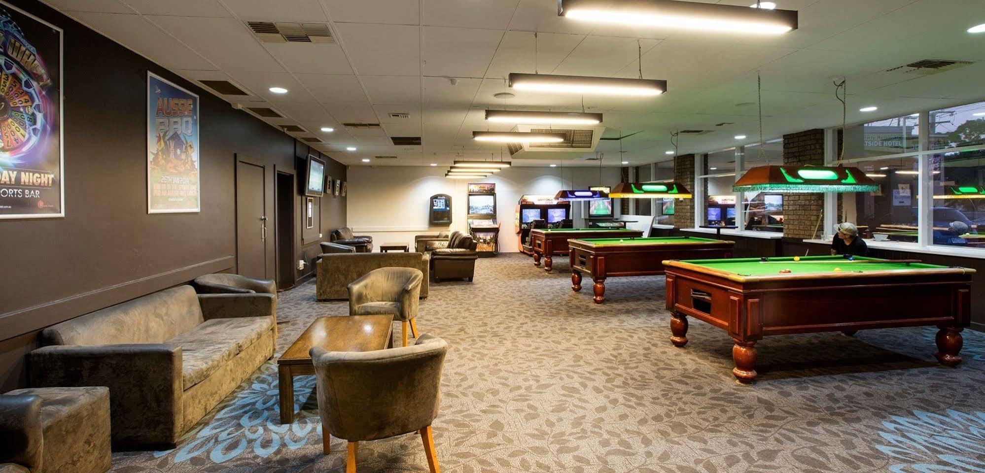 Nightcap At Westside Hotel Laverton Luaran gambar